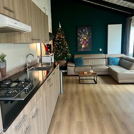 Gehele Bungalow Zuid-Limburg Op Een Park Simpelveld Zewnętrze zdjęcie